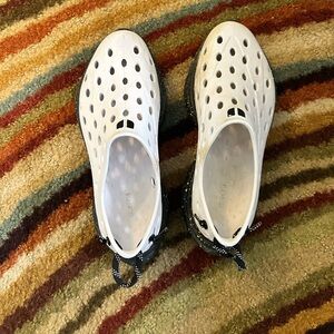 Kane Recovery Shoe women 8.5